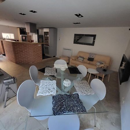 Agreable Maison De Ville A Villefranche Sur Saone Exterior photo