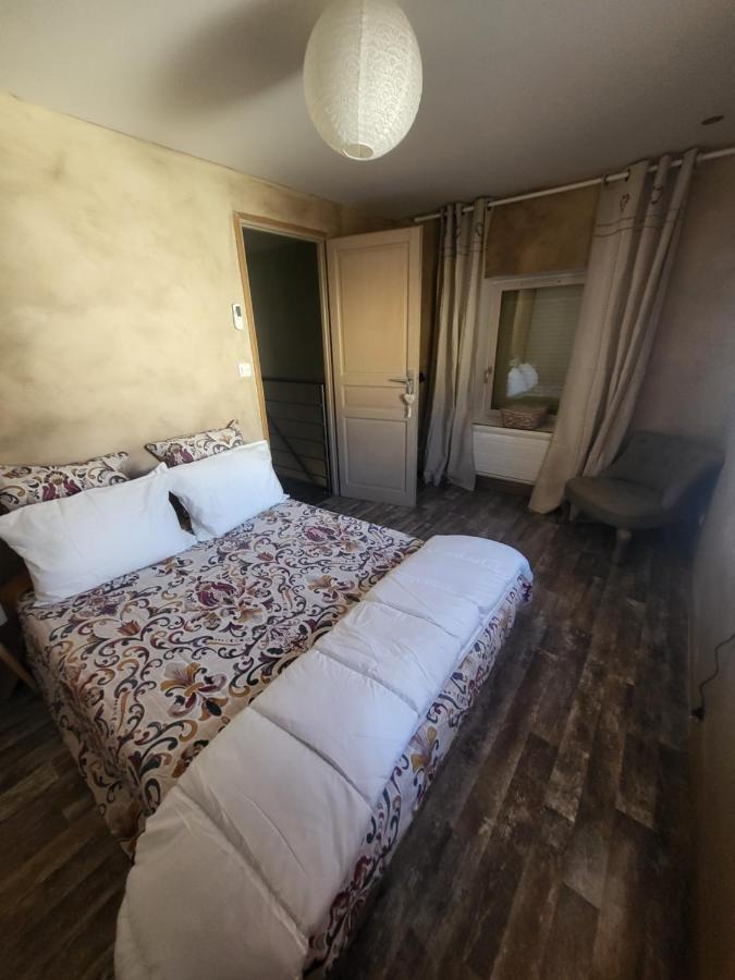 Agreable Maison De Ville A Villefranche Sur Saone Exterior photo