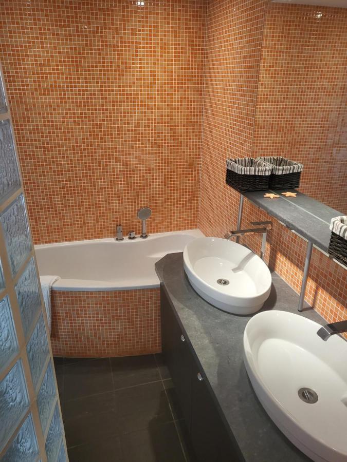 Agreable Maison De Ville A Villefranche Sur Saone Exterior photo